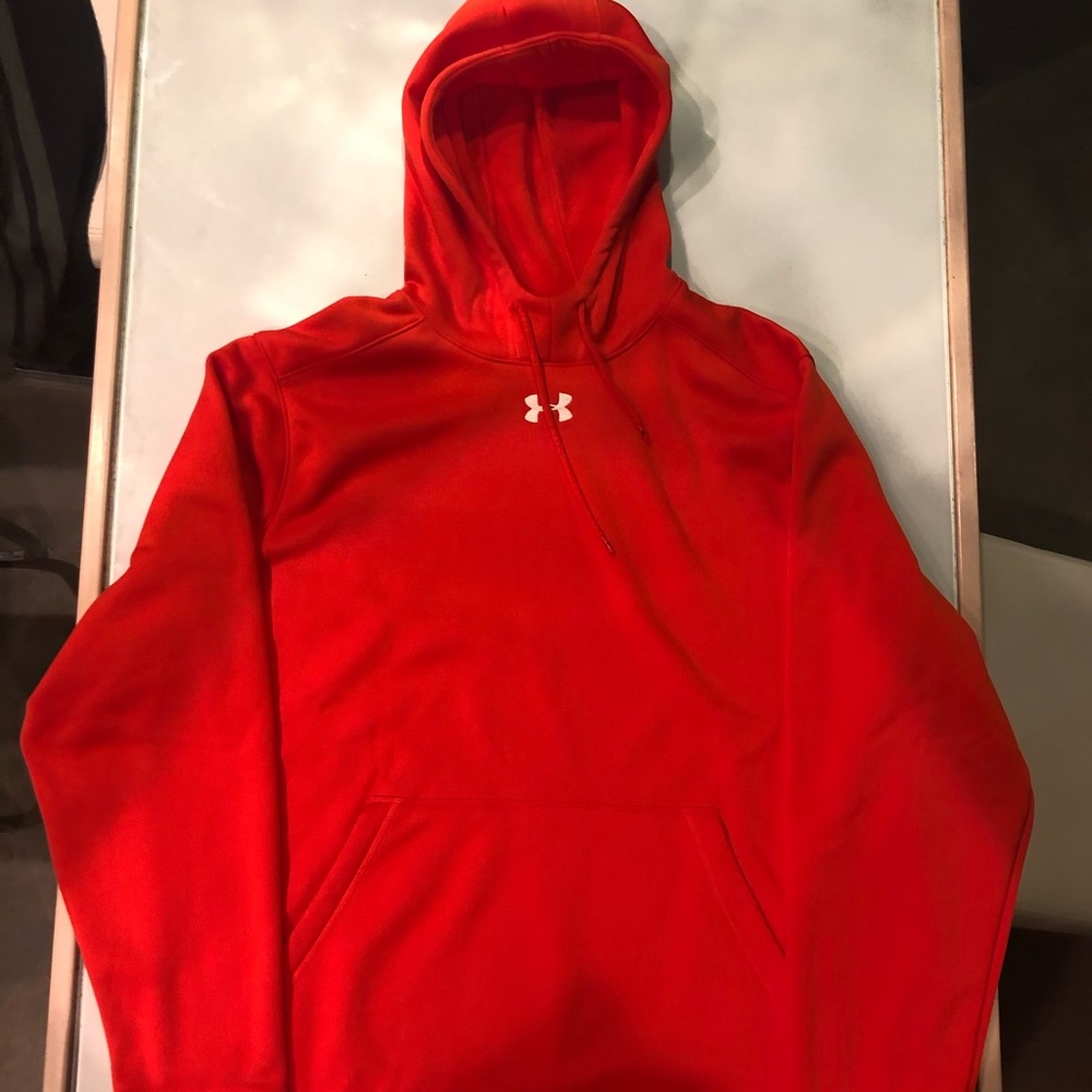 Under Armour Sweatshirt